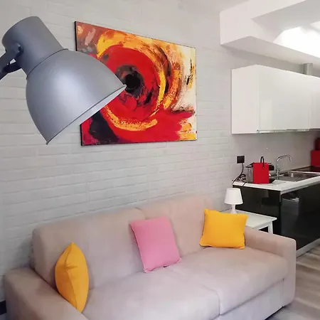 A Few Steps From Lake Como, Central Beautiful Flat *