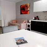 شقة A Few Steps From Como, Beautiful Flat كومو